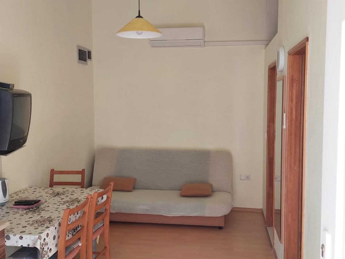 Apartmani Toni Водице Экстерьер фото